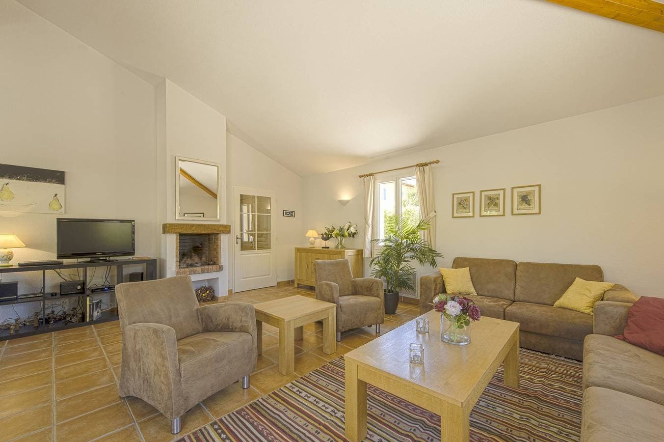 Foto 13 von 32: Villa für 8 Personen mit Garten