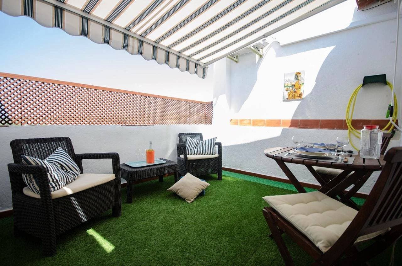 Oscar Apartment Sol 1