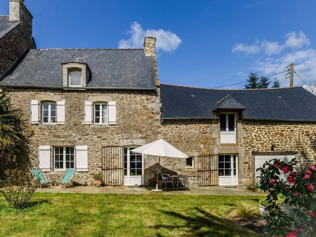 Le Grand Portail Blanc 1