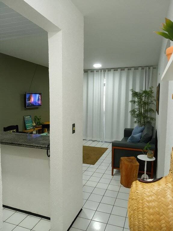 Foto 10 von 35: Just a few steps from the beach - Ground-floor 2-bedroom apartment, swimming pools, AC, Wi-Fi, garage