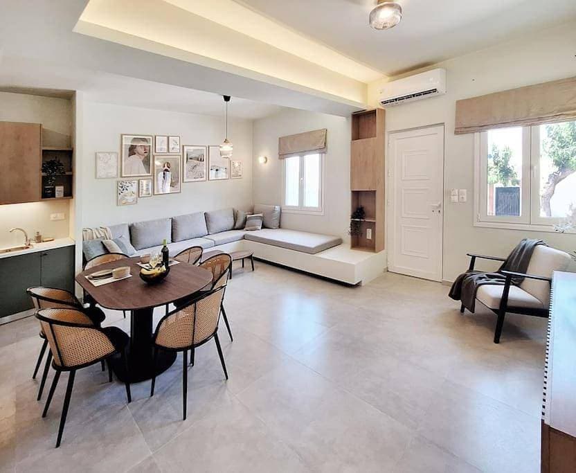 Foto 10 von 68: Three-Bedroom House