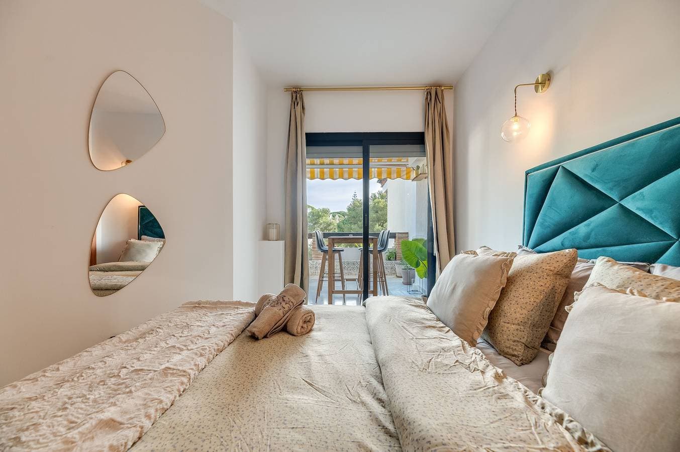 Foto 12 von 37: Ferienwohnung 'Cosy Calahonda' mit Gemeinschaftspool, WLAN und Klimaanlage