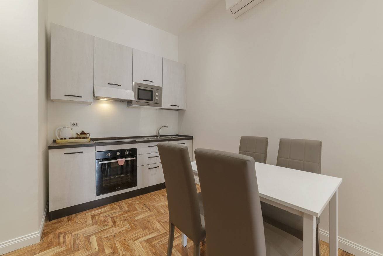 Foto 7 von 28: Ferienwohnung für 4 Personen mit Balkon/Terrasse