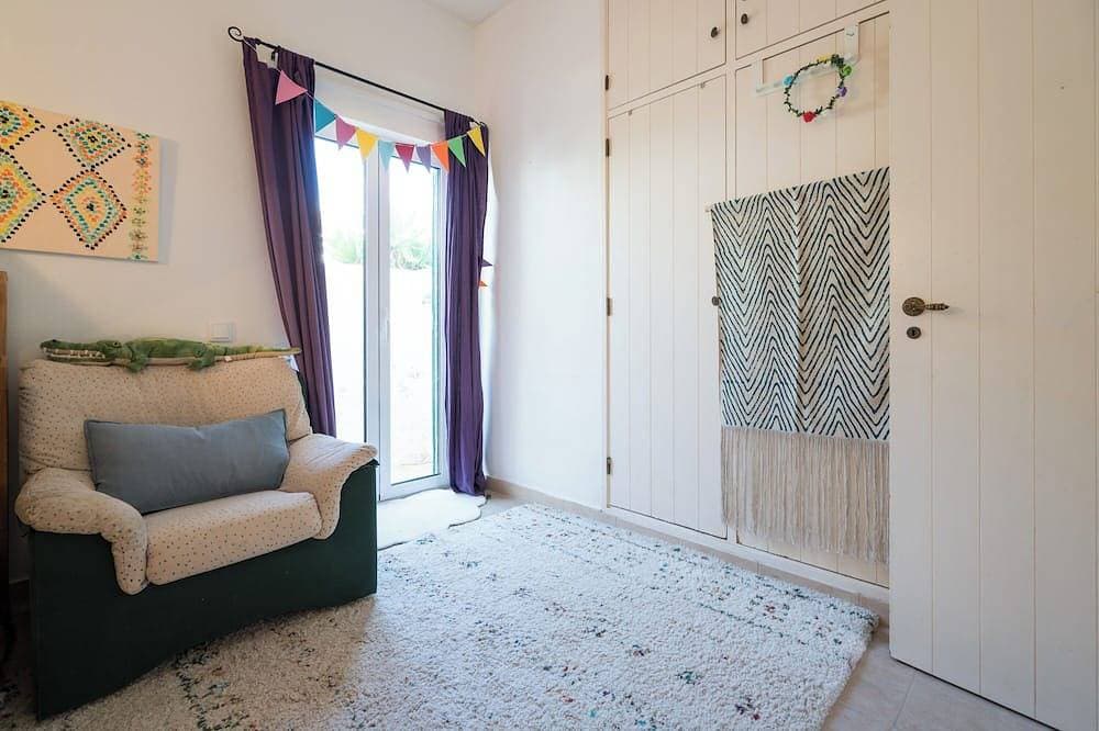 Foto 11 von 30: Boho Beach House & Garden: Secluded Location, Seconds to the Beach