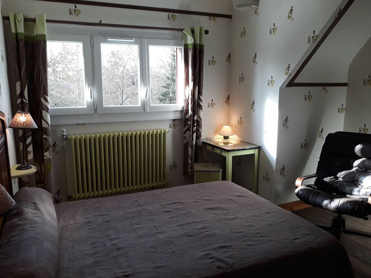 Foto 10 von 36: Unabhängiges Haus 5 Schlafzimmer mit Garten - Haustiere Willkommen