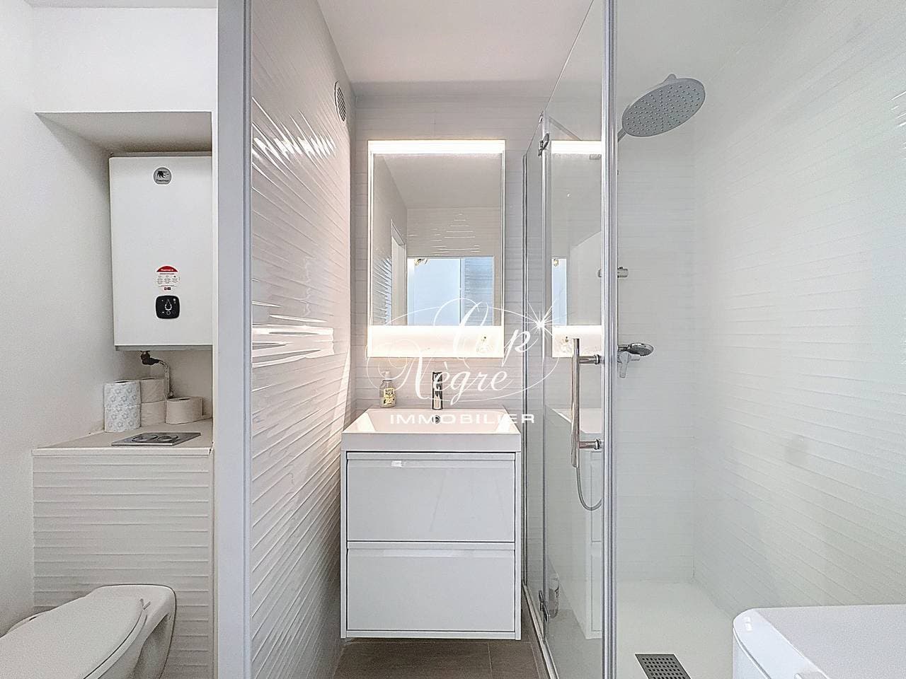 Foto 10 von 22: Studio cosy pour 2 personnes avec terrasse  5min plage à Cavalière