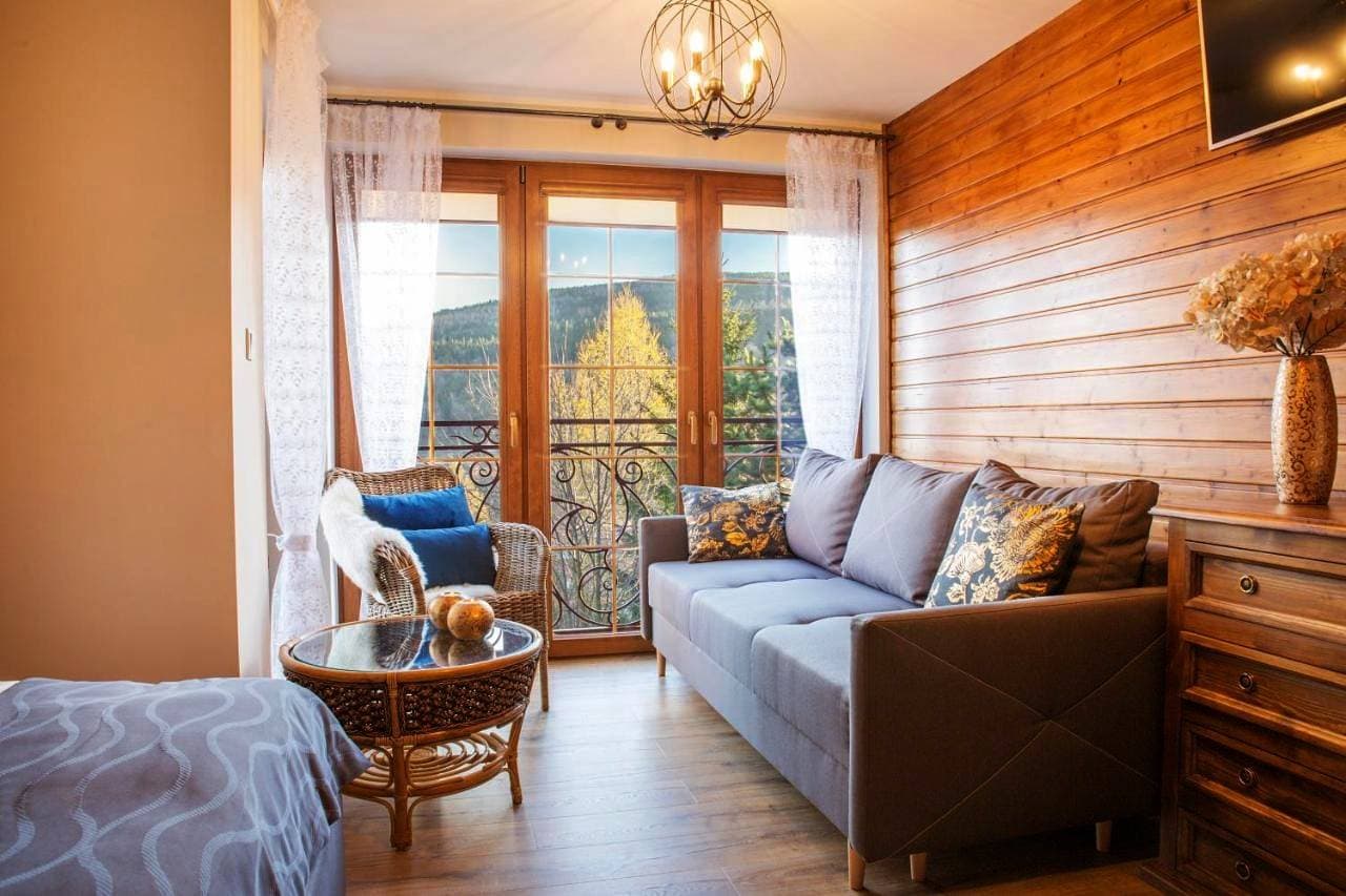 Foto 5 von 10: Double Room with Balcony