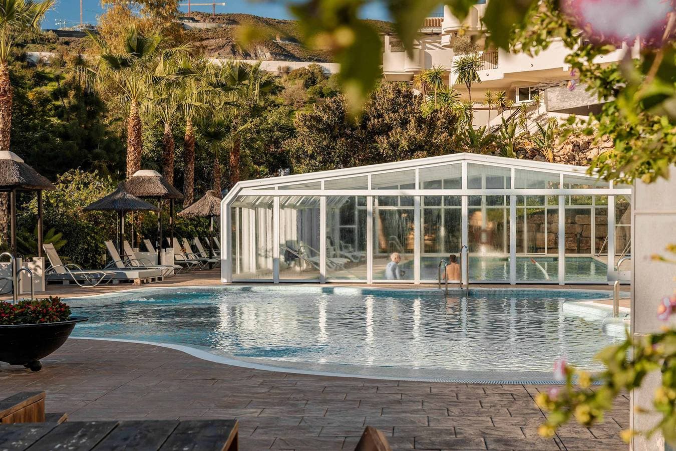 Foto 3 von 34: Ferienwohnung für 4 Personen mit Pool