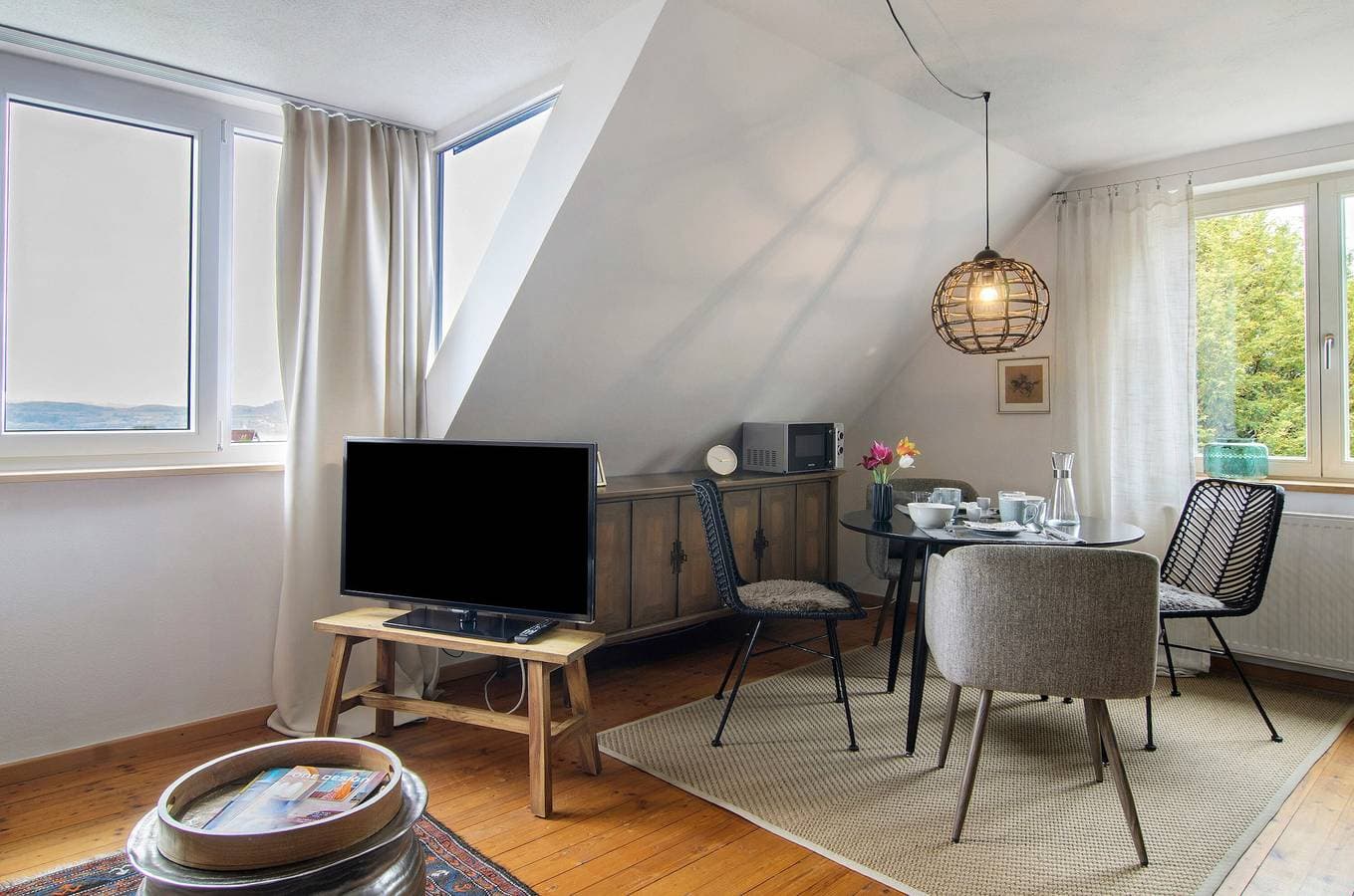Foto 4 von 32: Ferienwohnung 'Gute Nacht In Der Acht' mit Seeblick, Privatem Garten und Wi-Fi