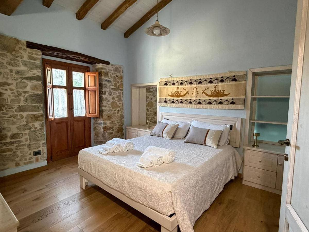 Foto 2 von 7: Double or Twin Room with Private Bathroom