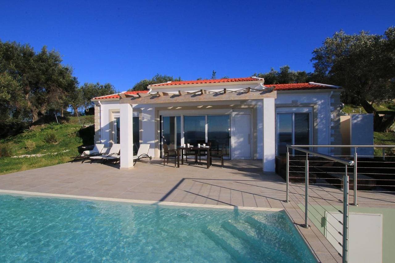 Foto 7 von 50: Villa with Private Pool