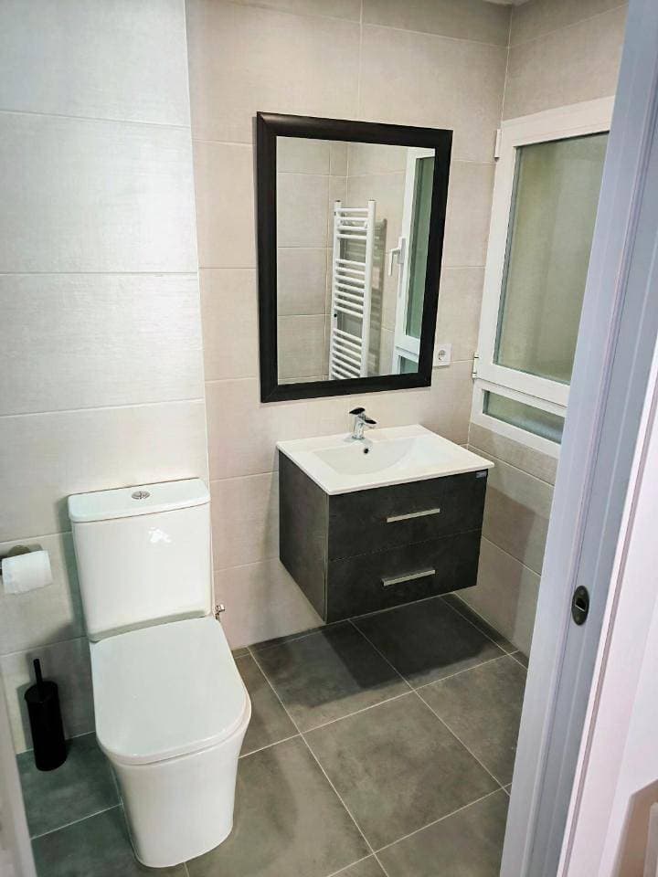 Foto 10 von 20: Three-Bedroom Apartment
