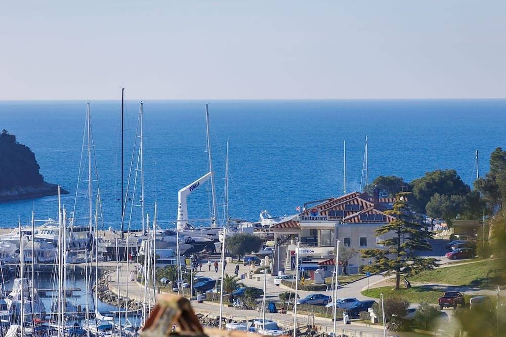 Seaview Marina 1