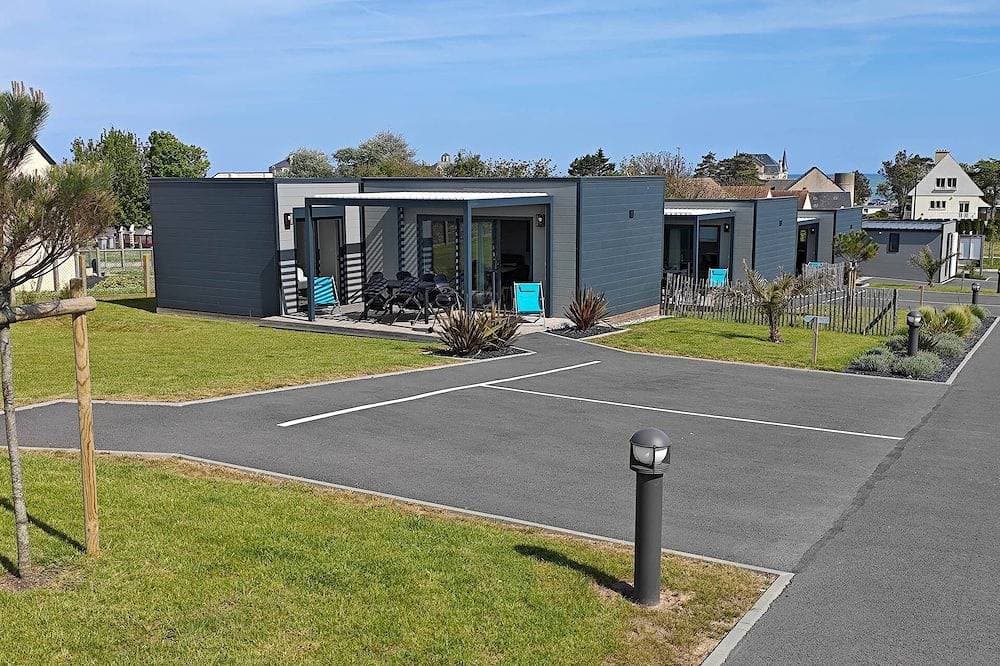 Foto 7 von 26: Residence Belle Plage: Chalet \"Jolie Voile\" 300 m vom Gold Beach (Landungsstrand des D-Day) entfernt