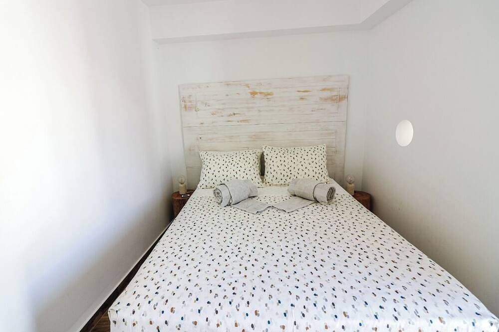Foto 3 von 30: 1 minute from the beach and in the center of the village there is a duplex full of light ☀️