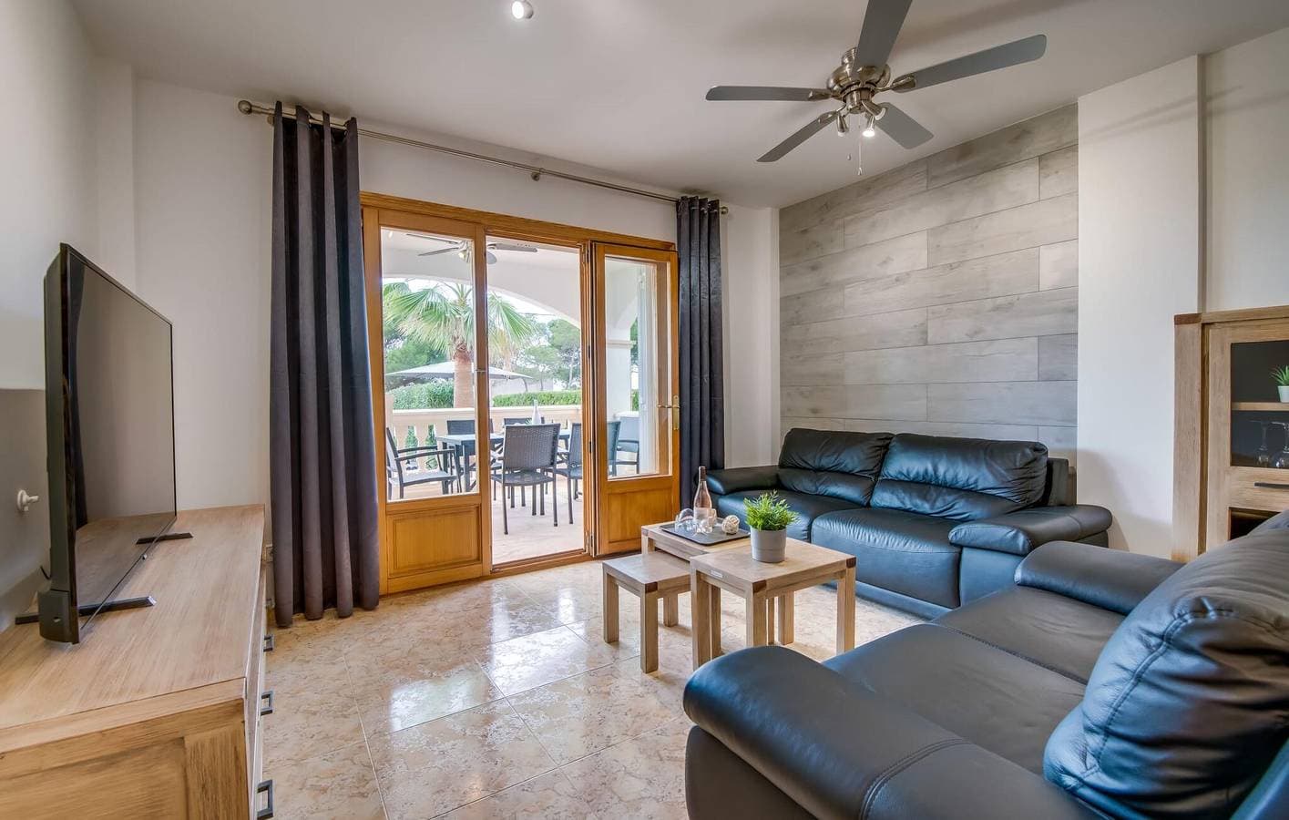 Foto 9 von 37: Apartment mit Meerblick und Pool, 1 km zum Strand Cala Pi