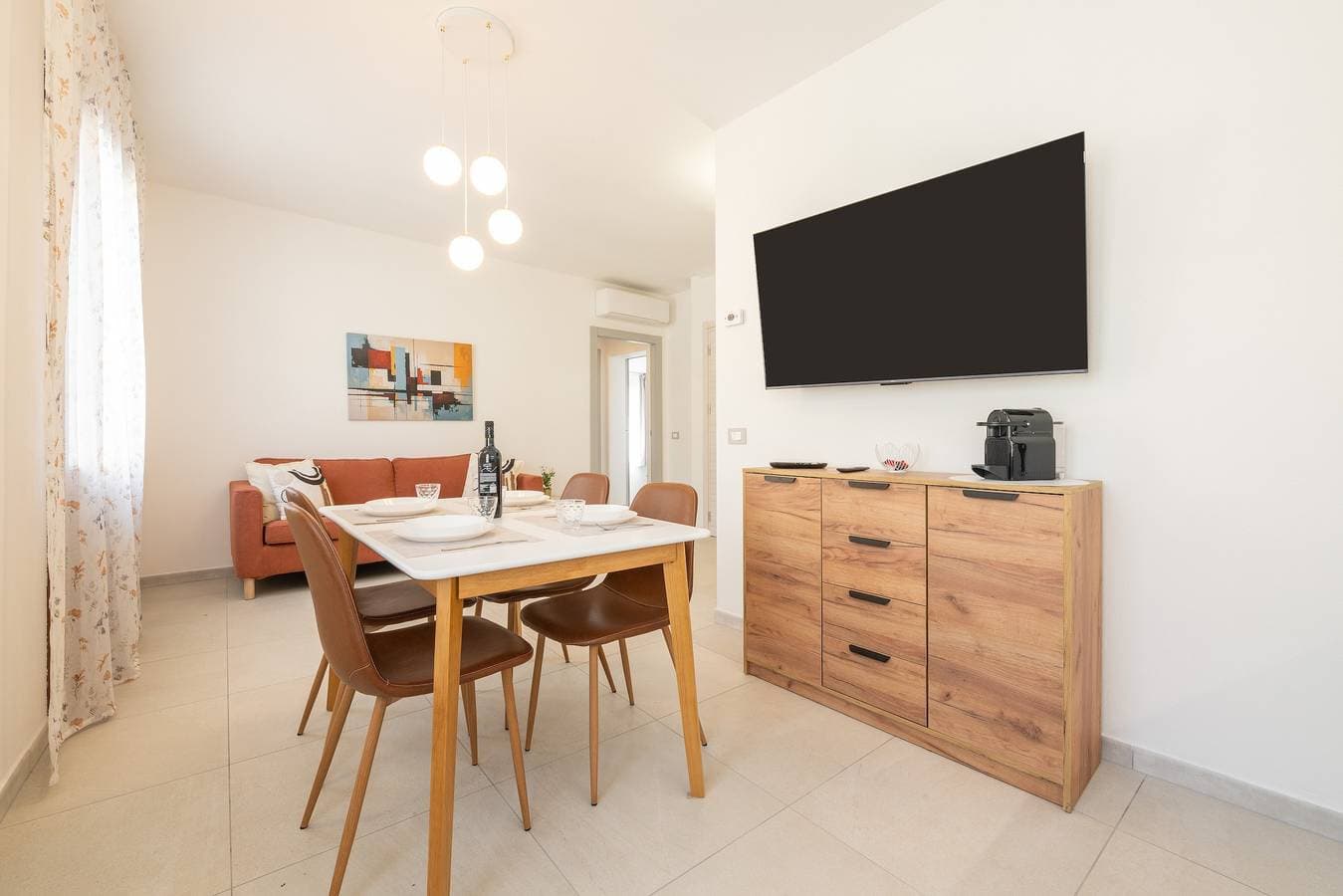 Foto 7 von 31: Das Wesen des Lichts: Design-Apartment in Teulada