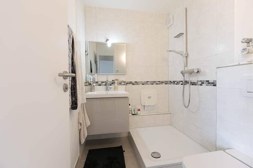Foto 5 von 13: Helle Wohnung in See- & Stadtnähe mit kleinem Balkon