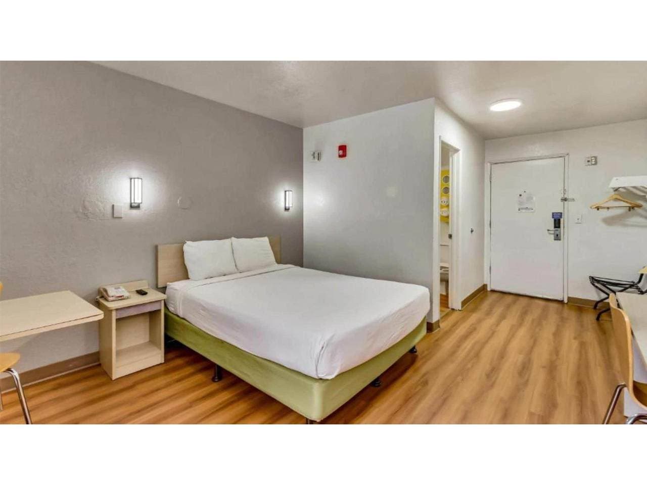 Foto 2 von 18: 1 Doppelbett | Nichtraucherzimmer