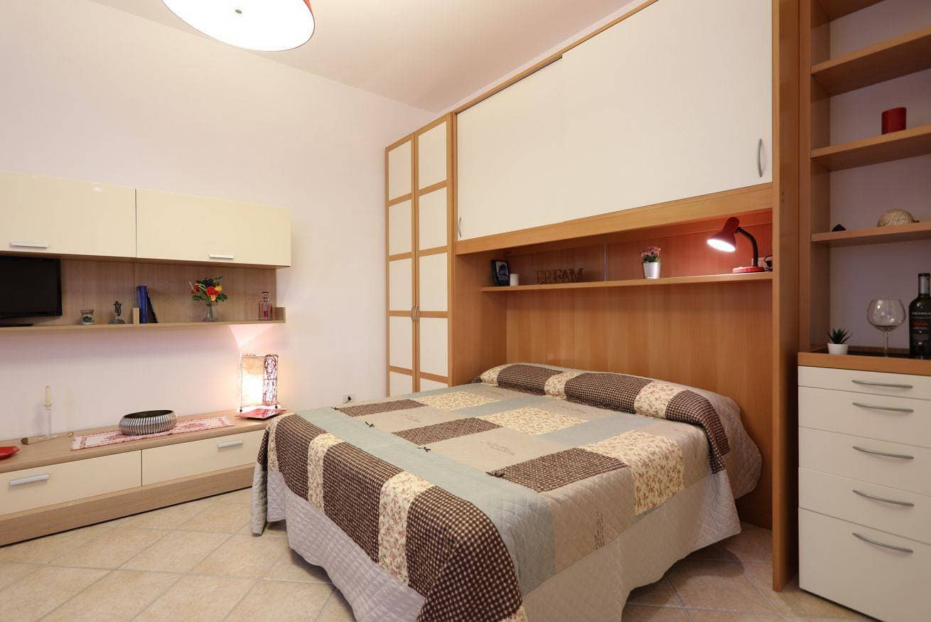 Foto 8 von 31: GuestHost - Flat near the Historic Centre with Private Parking