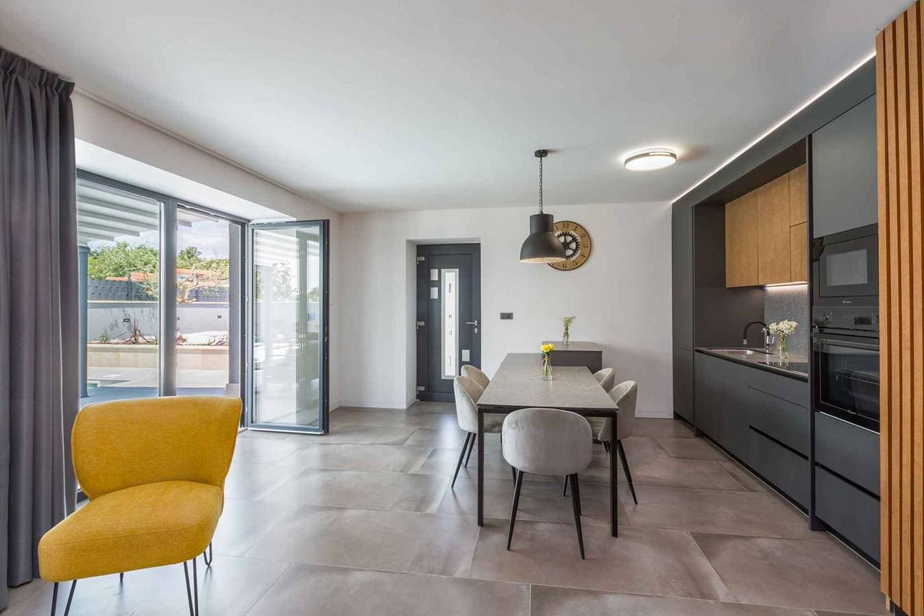 Foto 8 von 22: Villa Villa Ana Tinjan (691177,Anatinjan)