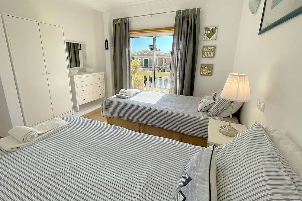 Foto 6 von 27: Villa Vista do Montanha - A Beautiful 3-Bedroom Retreat near Lagos and the Beach
