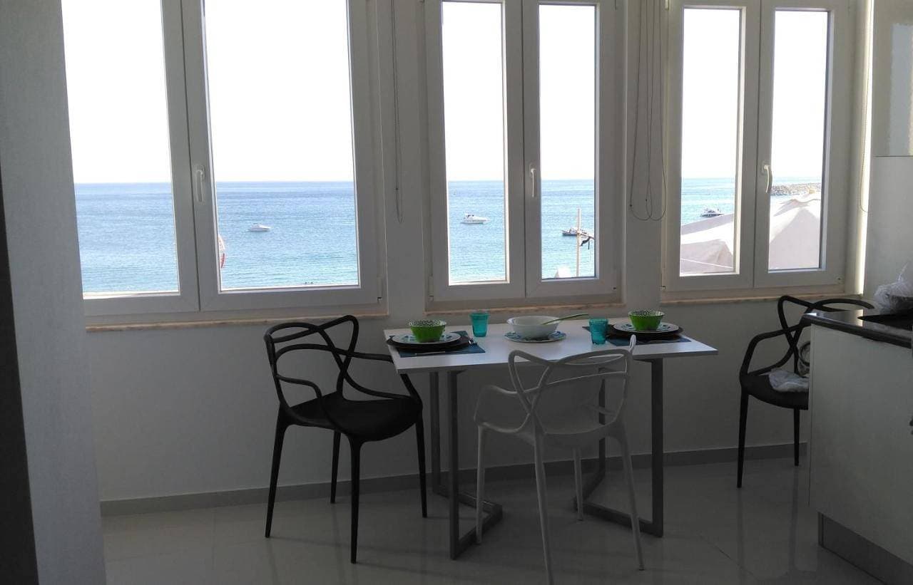 Foto 5 von 34: Apartment with Sea View