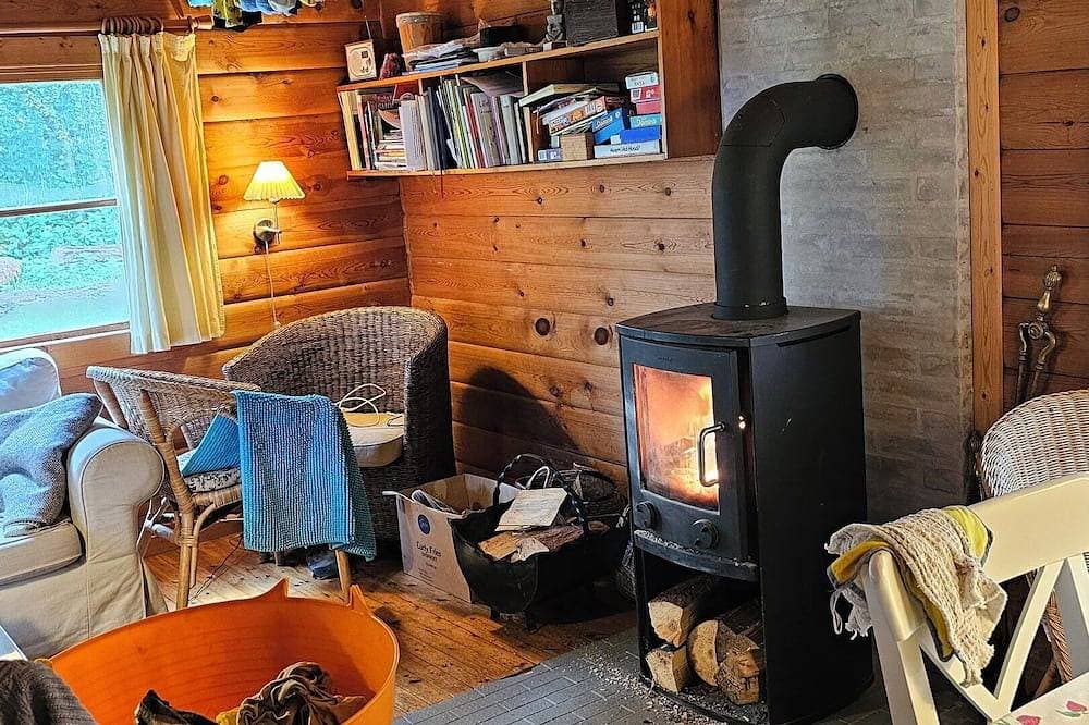 Foto 11 von 30: Charmante norwegische Blockhütte mit Grasdach