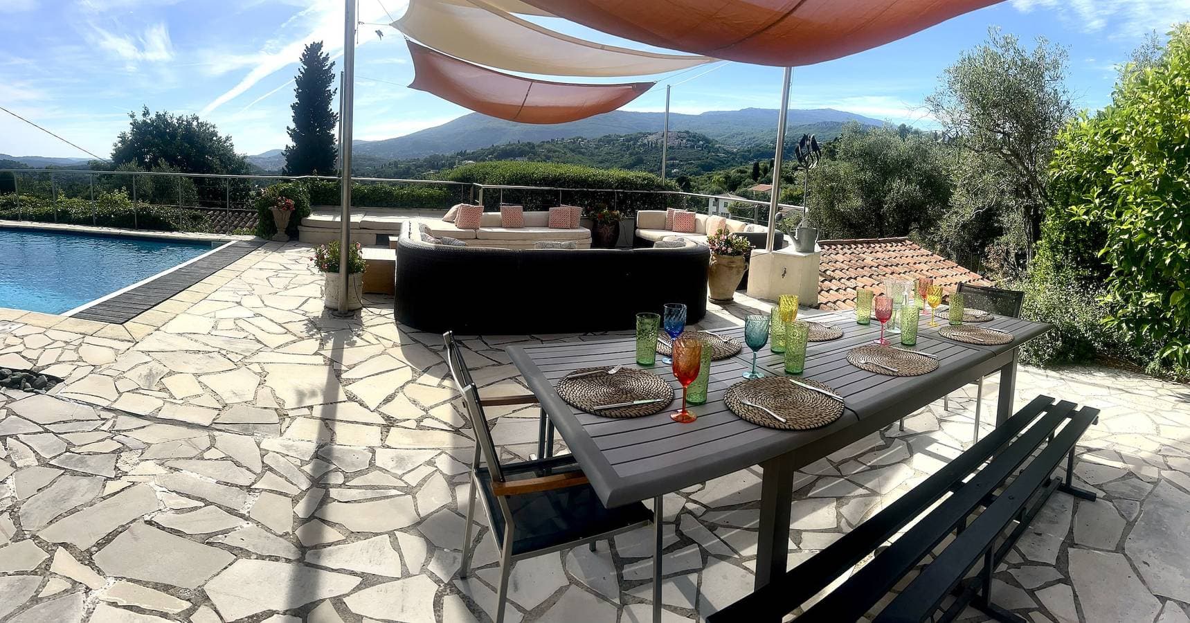 Foto 8 von 31: Atemberaubende Opio-Villa auf einem Hügel mit epischer Aussicht Voller Klimaanlage zu Fuß nach Valbonne zum Aufladen von Elektrofahrzeugen