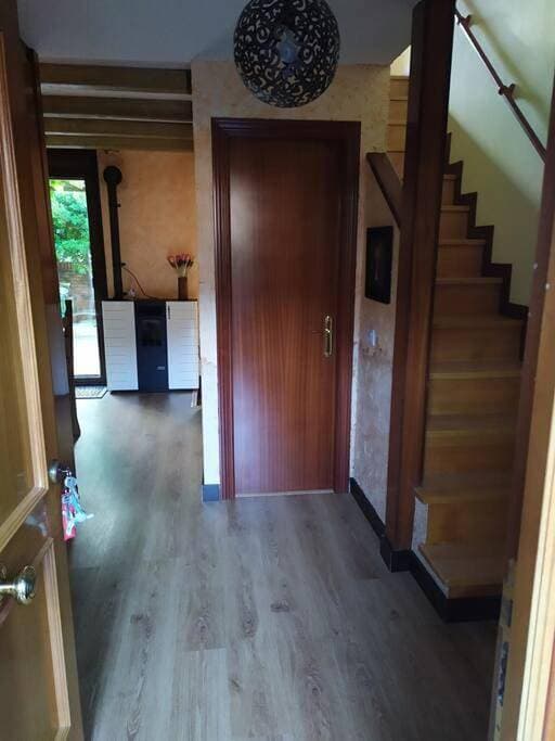 Foto 9 von 49: Three-Bedroom House
