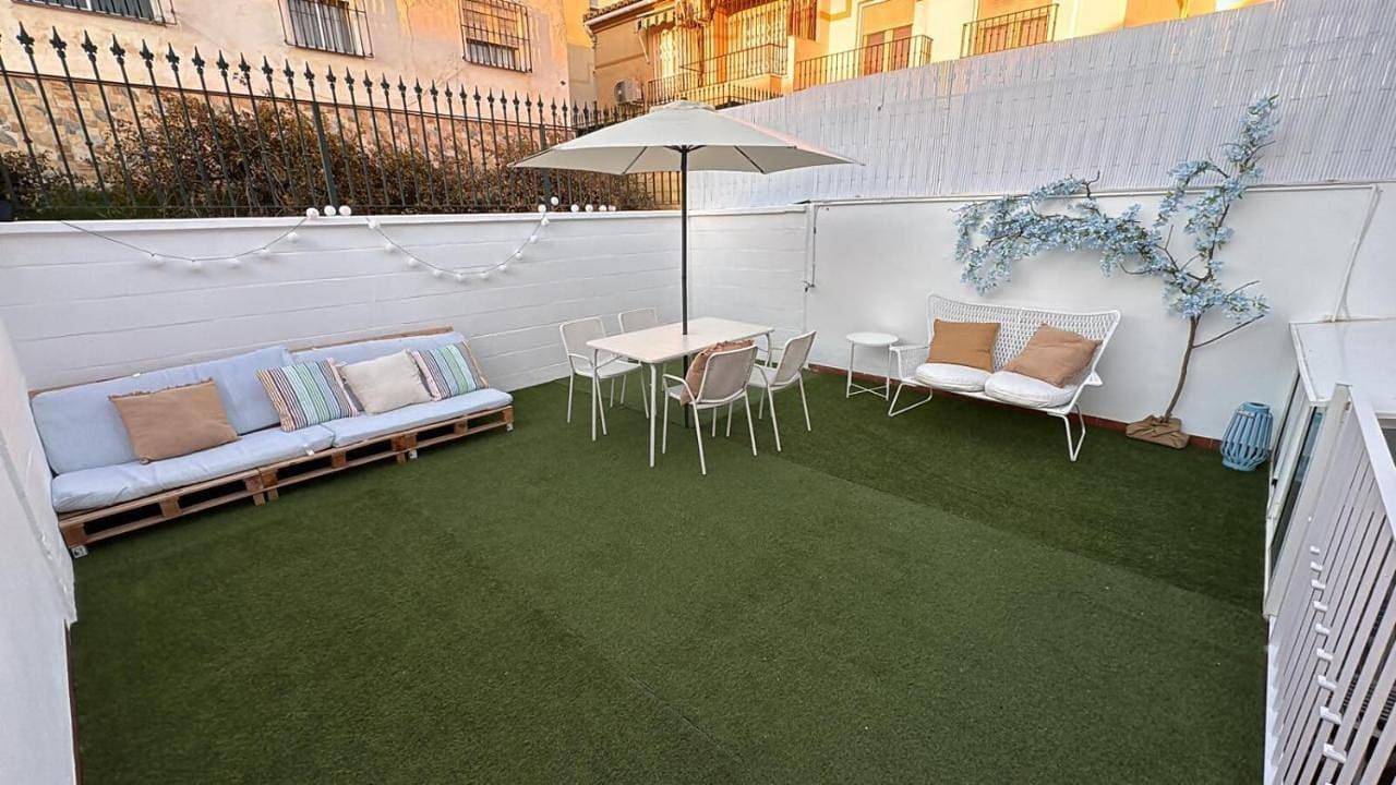 Foto 5 von 35: Three-Bedroom Townhouse