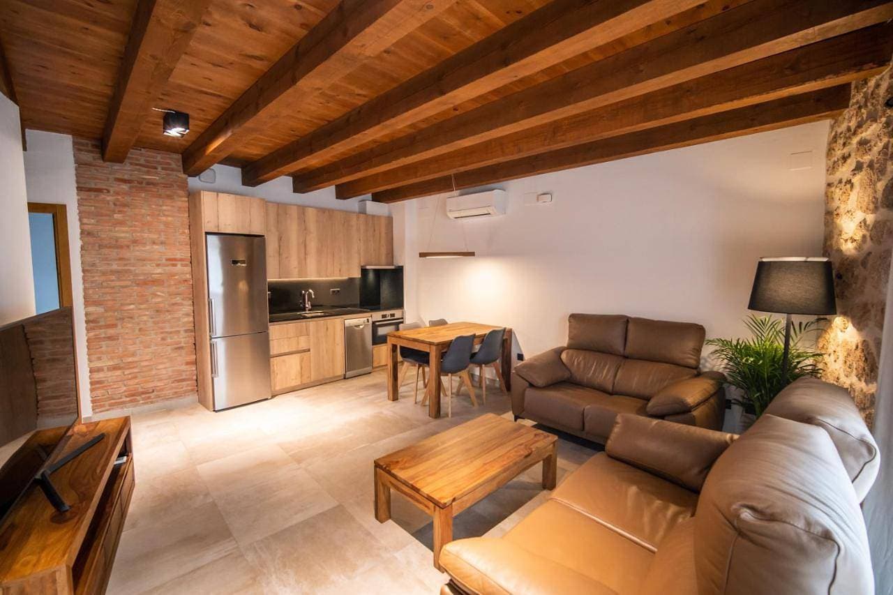 Foto 4 von 15: Two-Bedroom Apartment