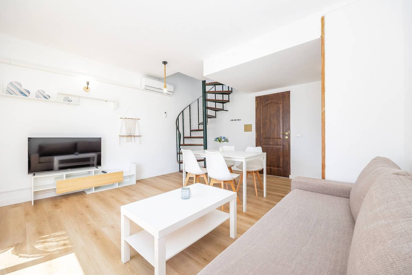 Foto 5 von 26: Apartment „Felipe 2-3“ mit Gemeinschaftspool, WLAN & Terrasse (Tourismusabgaben inkl.)