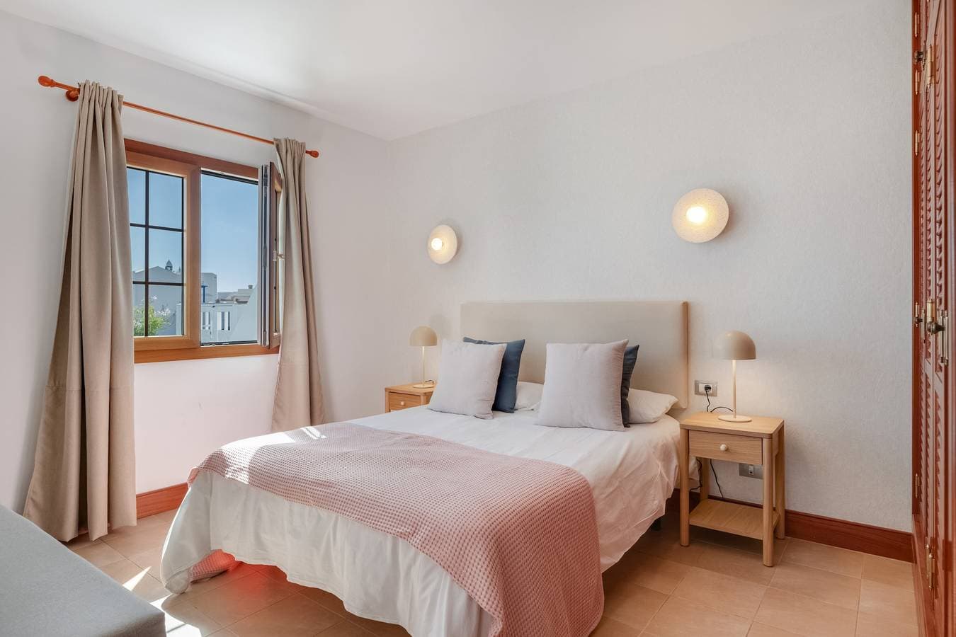 Foto 11 von 30: Ferienvilla 'Turqué' mit Meerblick, privatem Pool und WLAN