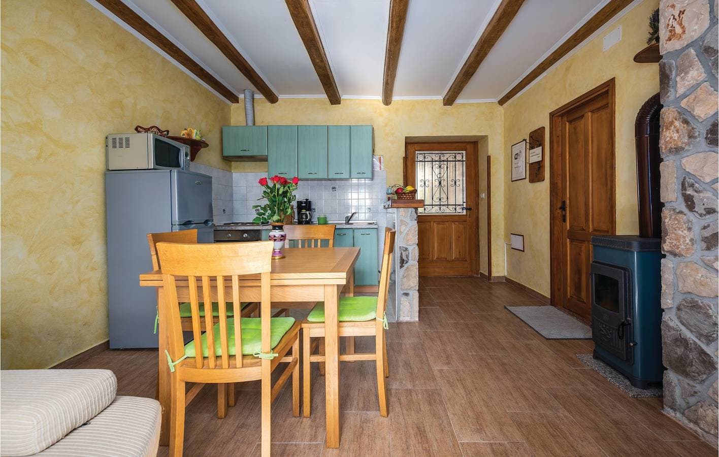 Foto 11 von 26: Charmante Ferienwohnung, 2 km vom Stadtzentrum entfernt, mit Pool und Terrasse