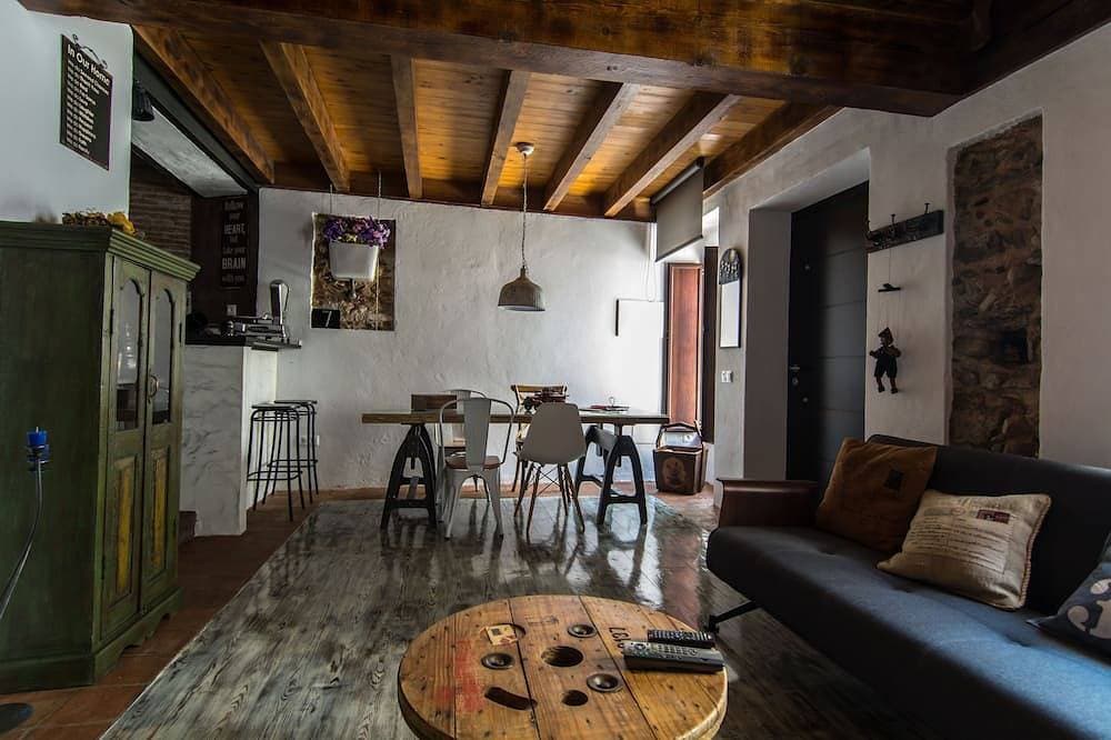 Foto 10 von 24: Das Hotel liegt in der Altstadt von Estepona, 3 Gehminuten vom Strand entfernt