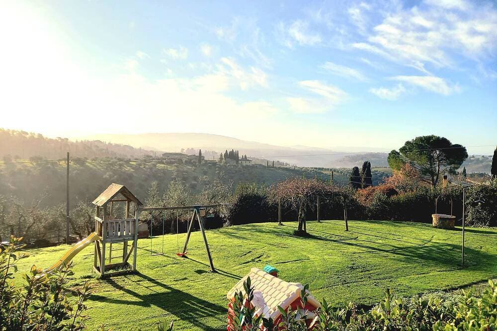 Foto 11 von 30: Ferienwohnung - Chianti Haus mit Garten