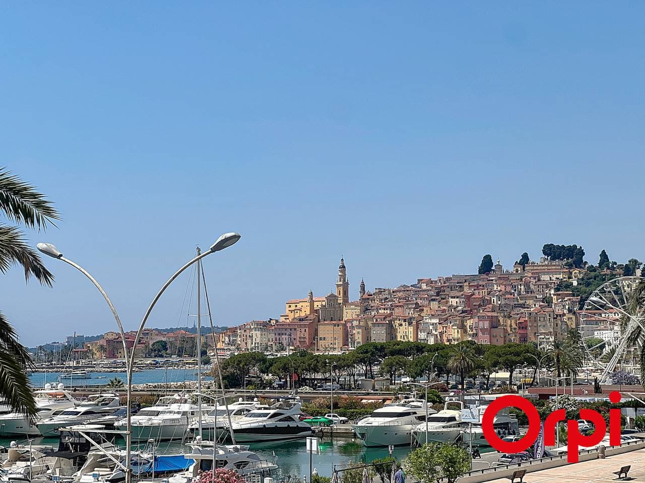 Foto 12 von 17: Modernes Studio mit Terrasse, klimatisiert, WIFI, 2 Personen in Menton