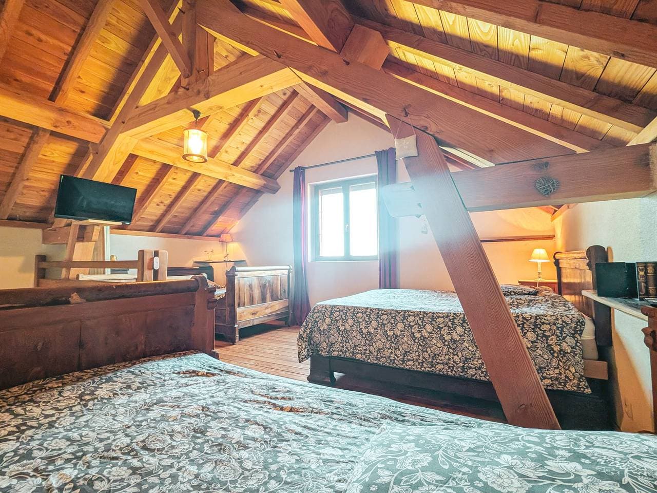 Foto 12 von 36: Gemütliches Ferienhaus in der Berry-Region mit Garten, Terrasse, Spielzimmer und Nahe Golf Spa