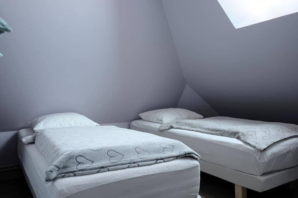 Foto 2 von 30: Meeresblick • Sauna • Privater Garten • 10 p• 2 Etagen • 50 m zum Strand