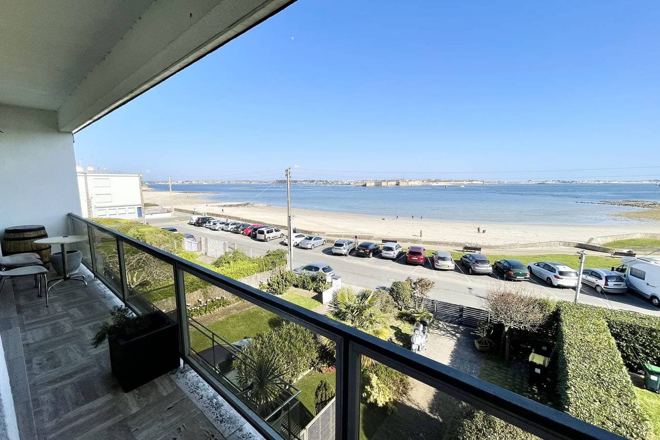 Foto 2 von 22: Ferienwohnung für 4 Personen mit Balkon