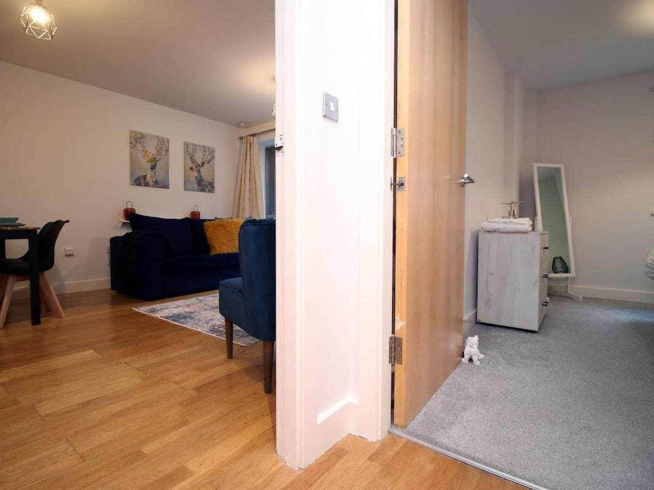 Foto 11 von 19: Zentrale Wohnung Bristol, 2 Betten, Balkon, Wi-Fi