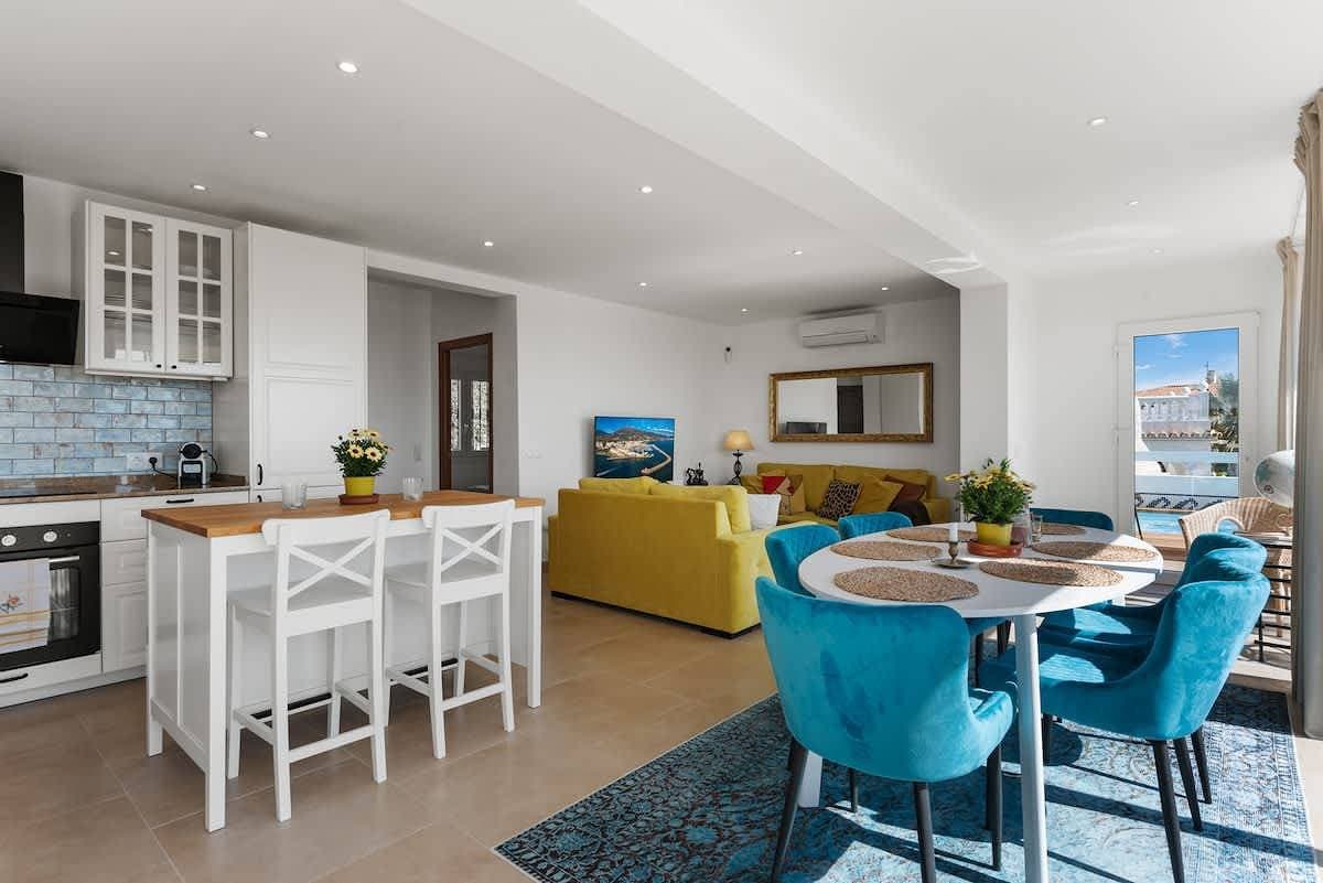 Foto 4 von 41: Villa für 6 Personen mit Garten