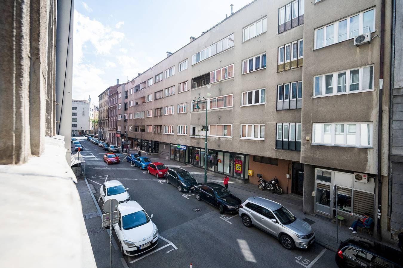 Foto 2 von 33: Ferienwohnung für 6 Personen mit Terrasse