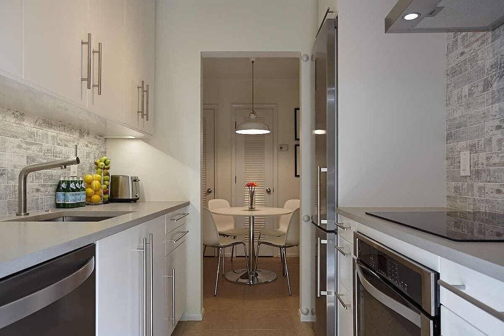Foto 13 von 35: 1Br Luxury Suite # 2 am Ocean Drive, nur wenige Schritte vom Strand entfernt
