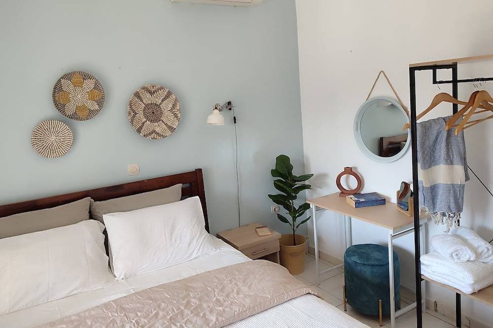 Foto 3 von 30: Gemütliches Ferienhaus neben Sandstrand, für 5 Personen, mit zwei Geschossen 75 m2 in Almyrida