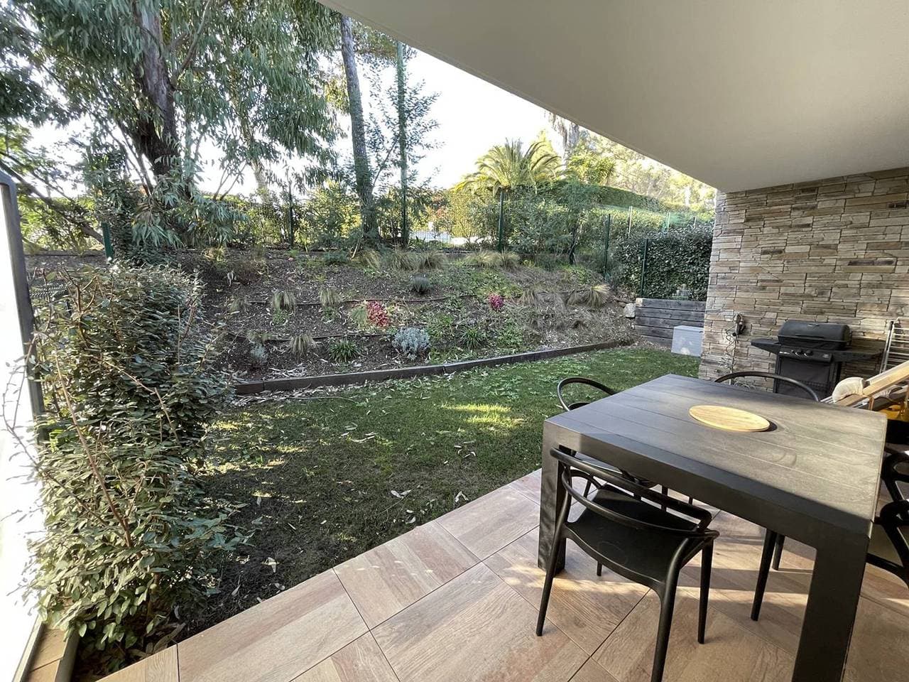 Foto 11 von 11: Elegante Wohnung für 4 Personen mit Garten, Pool und nah am Strand