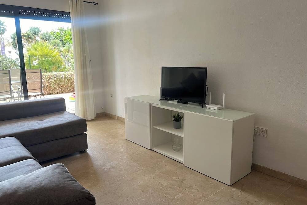 Foto 12 von 27: Duquesa Port, Südlage Erdgeschosswohnung, mit Terrasse