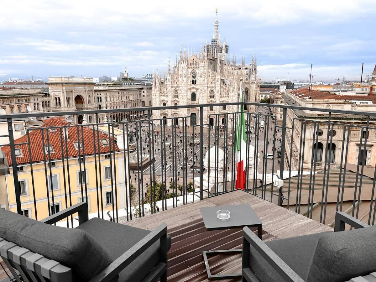 PRESTIGE BOUTIQUE HOMES - Piazza Duomo 1