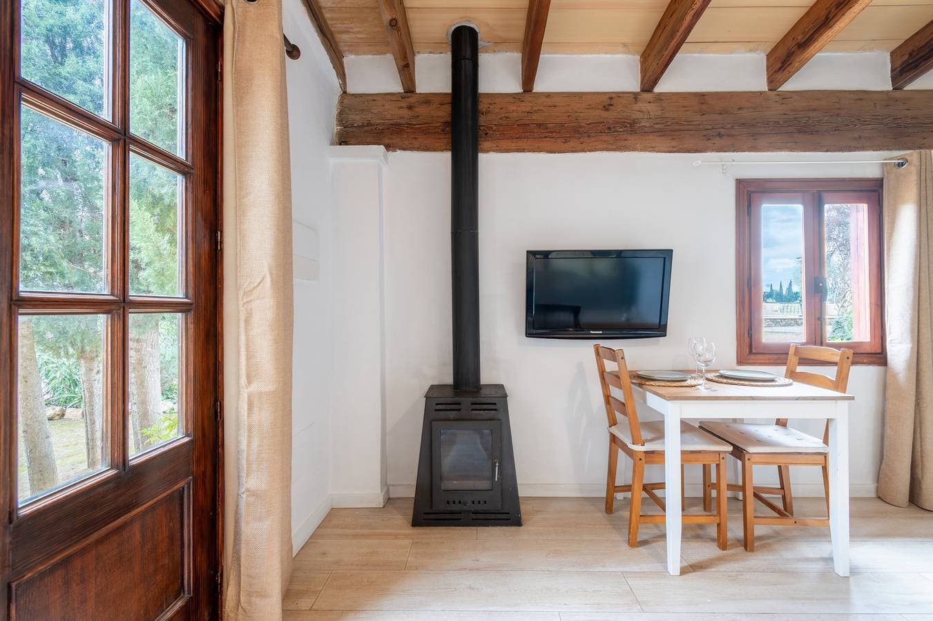 Foto 9 von 34: Ferienwohnung 'La Casita' mit Bergblick, Gemeinschaftspool und Wi-Fi